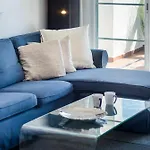 Beachfront 3B Apartment In Popular Las Adelfas - San Pedro