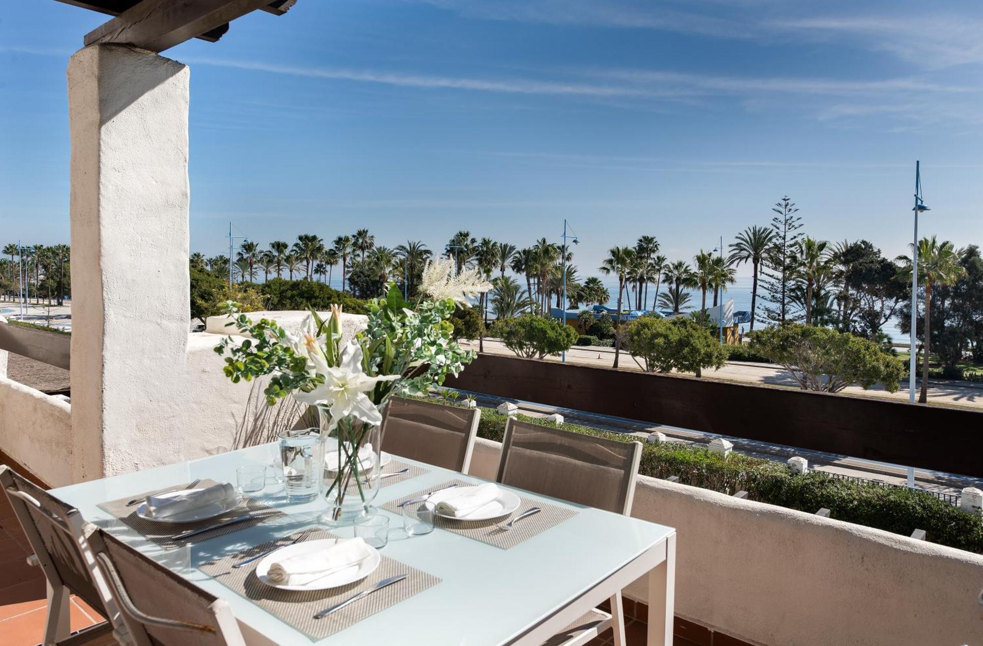 Appartamento Beachfront 3b In Popular Adelfas - San Pedro