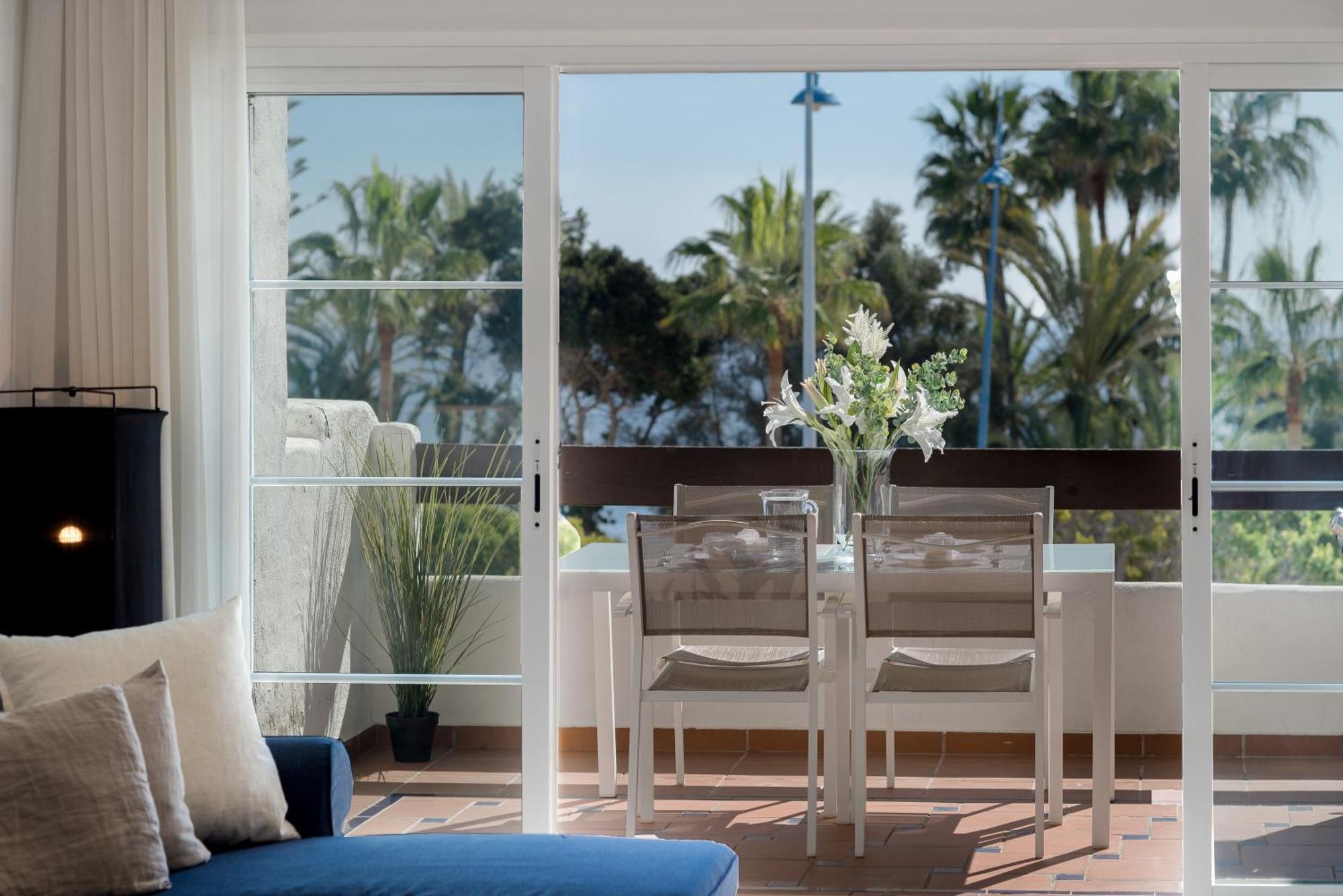 Beachfront 3b In Popular Adelfas - San Pedro