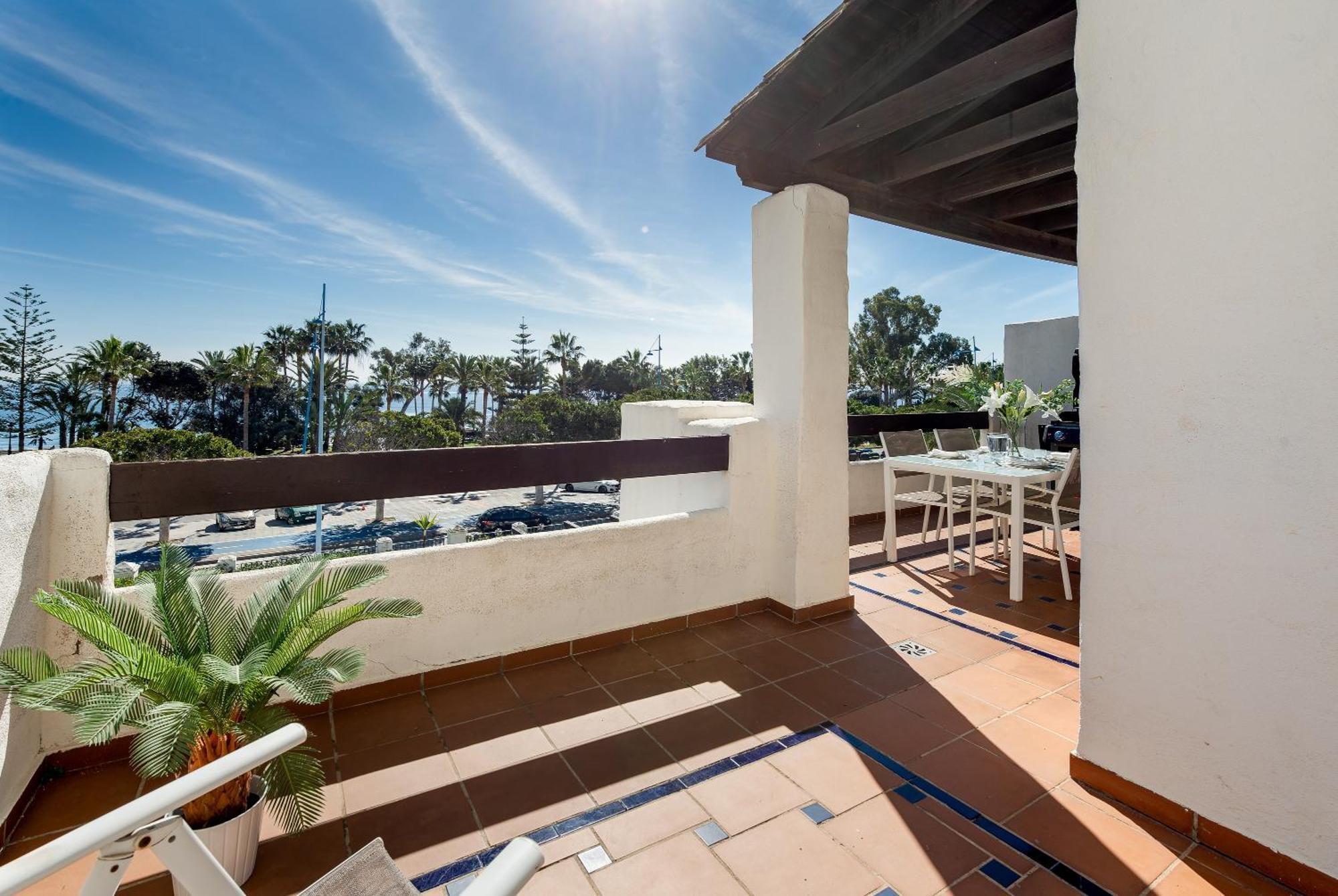 Beachfront 3b In Popular Adelfas - San Pedro Marbella